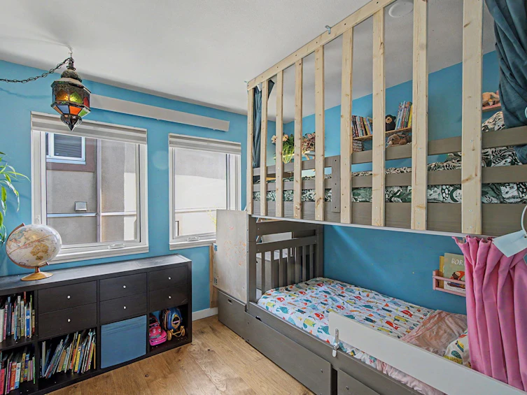 130 Lakewood Drive, Vancouver, BC, V5L 4L3 - 12