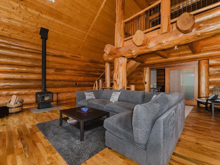 5895 Skookumchuk Road, Sechelt, BC, V7Z 0E1 - 13