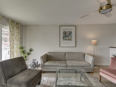 7-32752 4th Avenue - 5