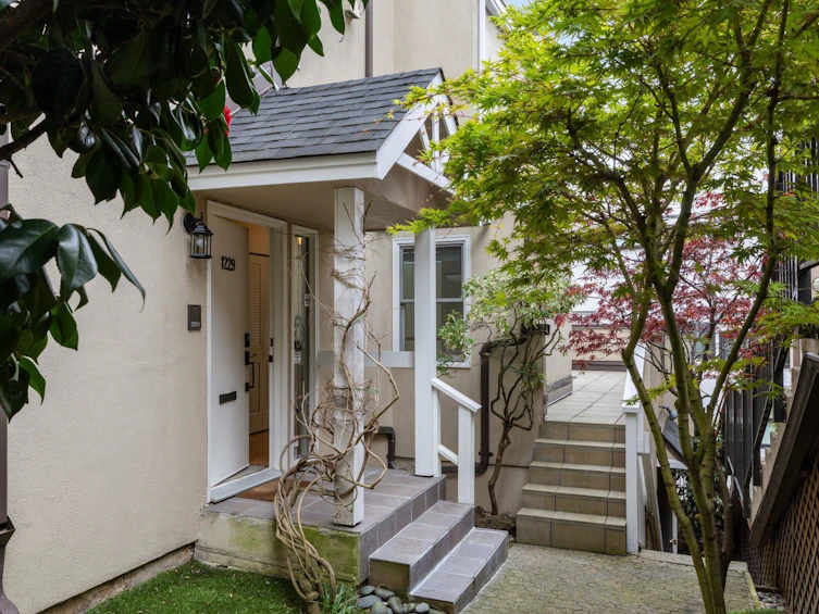 1229 W 8th Avenue, Vancouver, BC, V6H 1C7 - 28