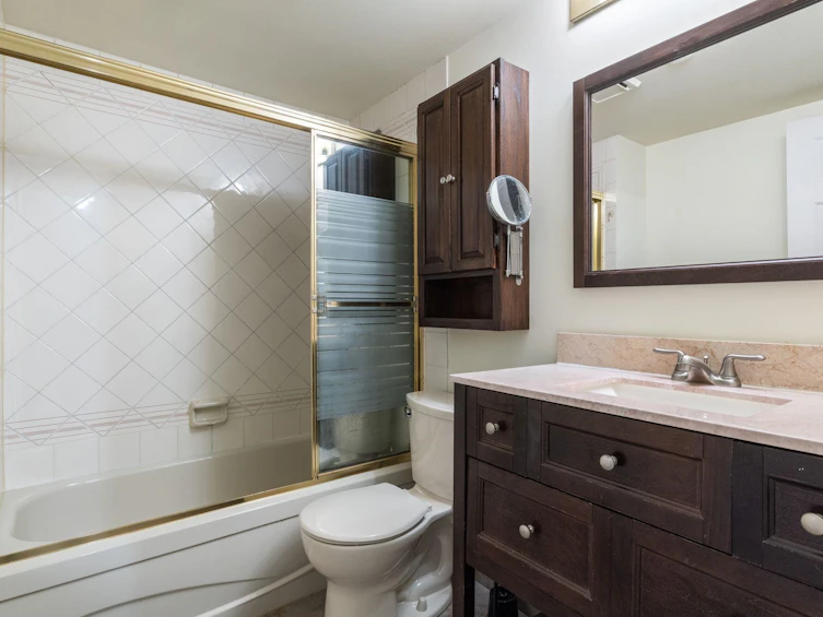 1229 W 8th Avenue, Vancouver, BC, V6H 1C7 - 21