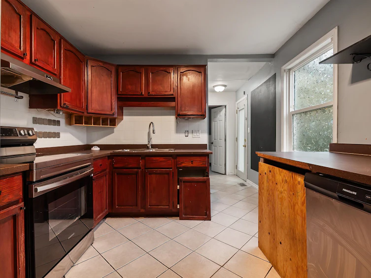 9517 Stanley Street, Chilliwack, BC, V2P 3Y7 - 18