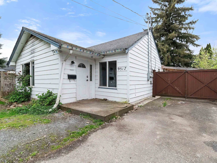 9517 Stanley Street, Chilliwack, BC, V2P 3Y7 - 2
