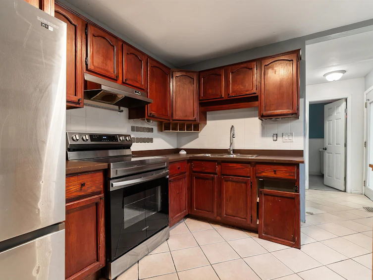 9517 Stanley Street, Chilliwack, BC, V2P 3Y7 - 16