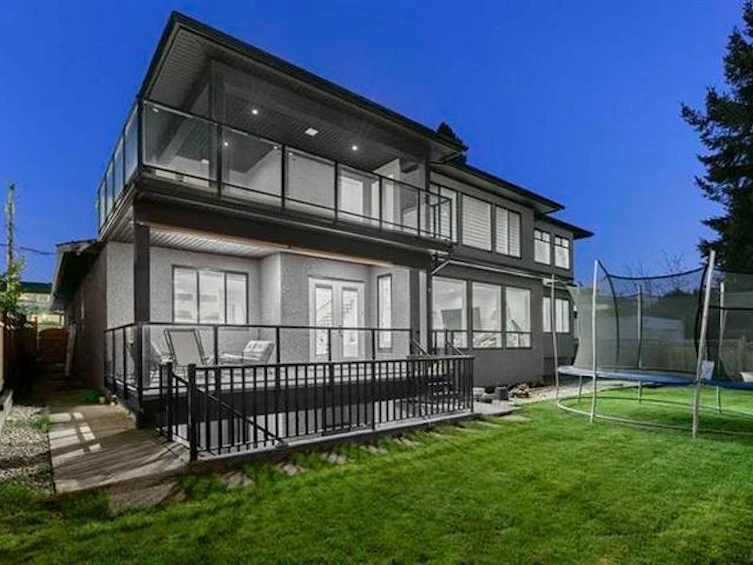 338 Mundy Street, Coquitlam, BC, V3K 5M4 - 39
