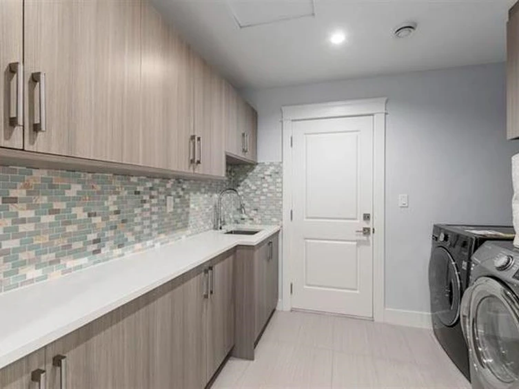 338 Mundy Street, Coquitlam, BC, V3K 5M4 - 29