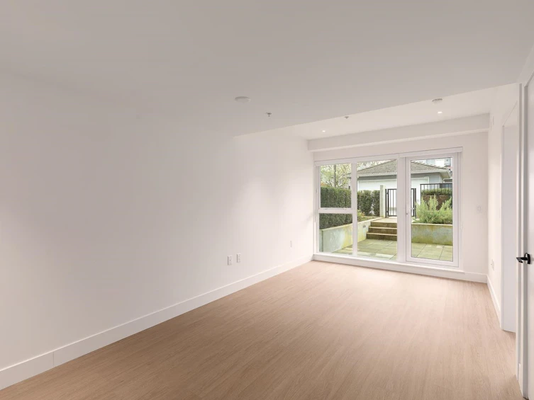 110-2235 E Broadway, Vancouver, BC, V5N 0J5 - 4