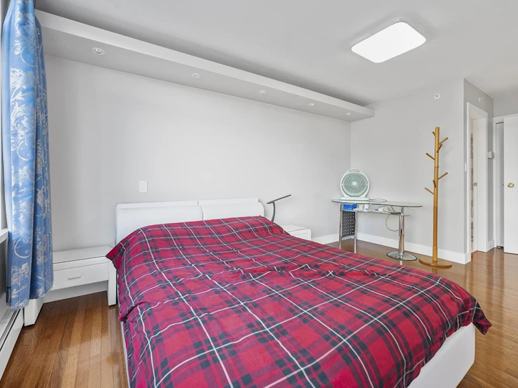 PH1003-1288 Marinaside Crescent, Vancouver, BC, V6Z 2W5 - 11