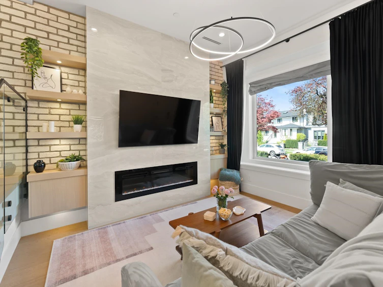 2848 W 23rd Avenue, Vancouver, BC, V6L 1P3