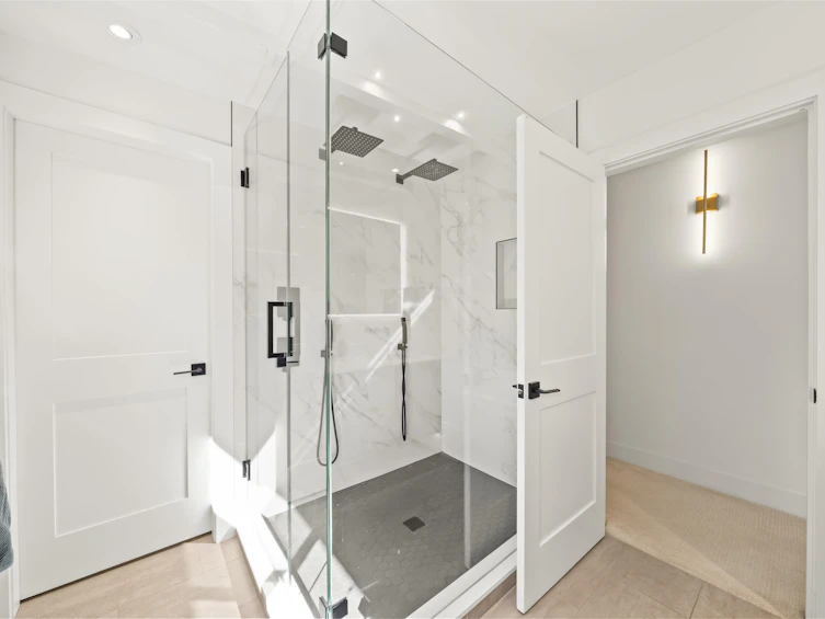 501 55a Street, Delta, BC, V4M 3M2 - 15