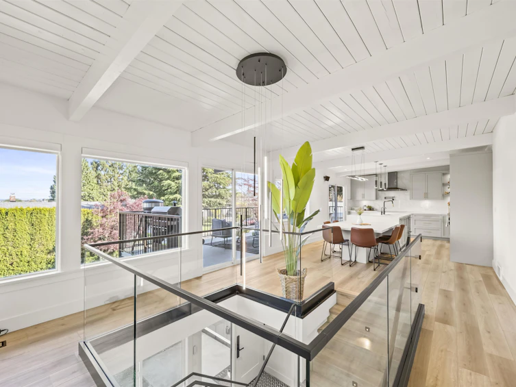 501 55a Street, Delta, BC, V4M 3M2 - 11