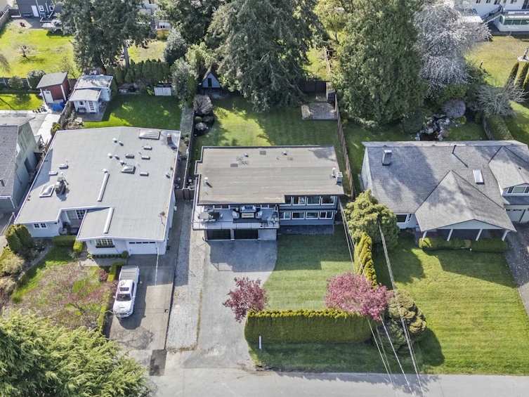 501 55a Street, Delta, BC, V4M 3M2 - 37