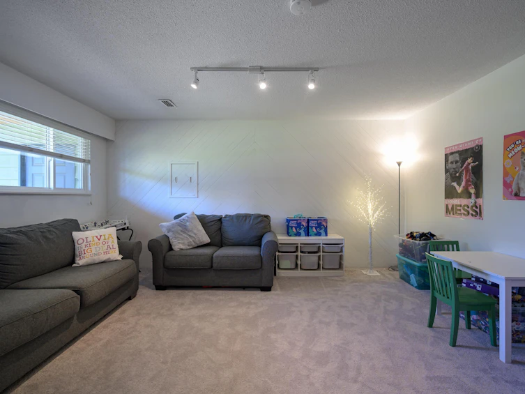 1345 53a Street, Delta, BC, V4M 3E8 - 29