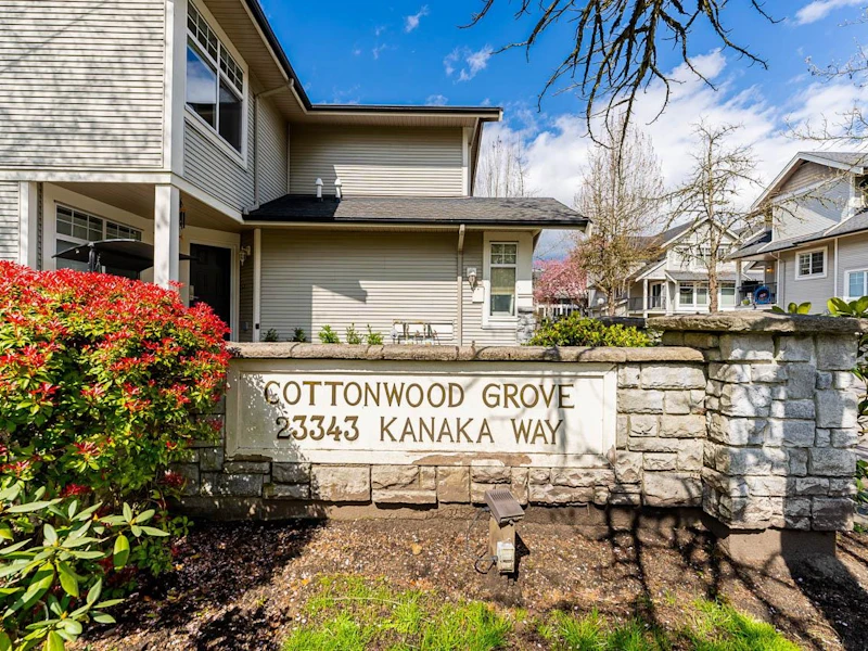23 - 23343 Kanaka Way, Maple Ridge BC V2W 2B6