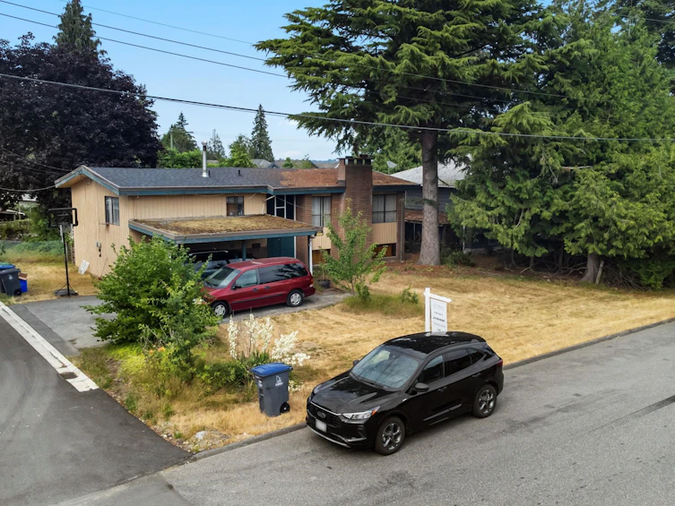 14635 59a Avenue, Surrey, BC, V3S 1P9 - 29