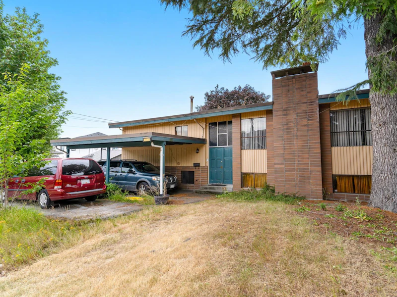 14635 59a Avenue, Surrey BC V3S 1P9