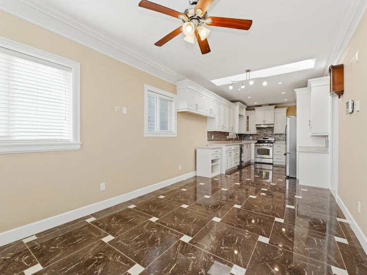 6080 Mckee Street, Burnaby, BC, V5J 2V5 - 16