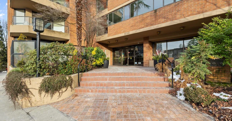 805-1450 Pennyfarthing Drive, Vancouver, BC, V6J 4X8 - 27