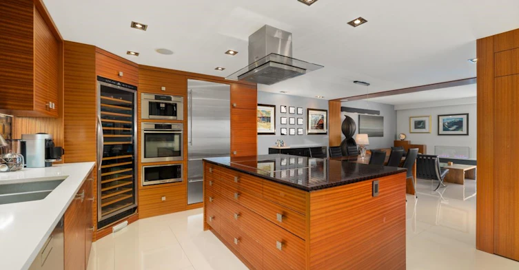 805-1450 Pennyfarthing Drive, Vancouver, BC, V6J 4X8