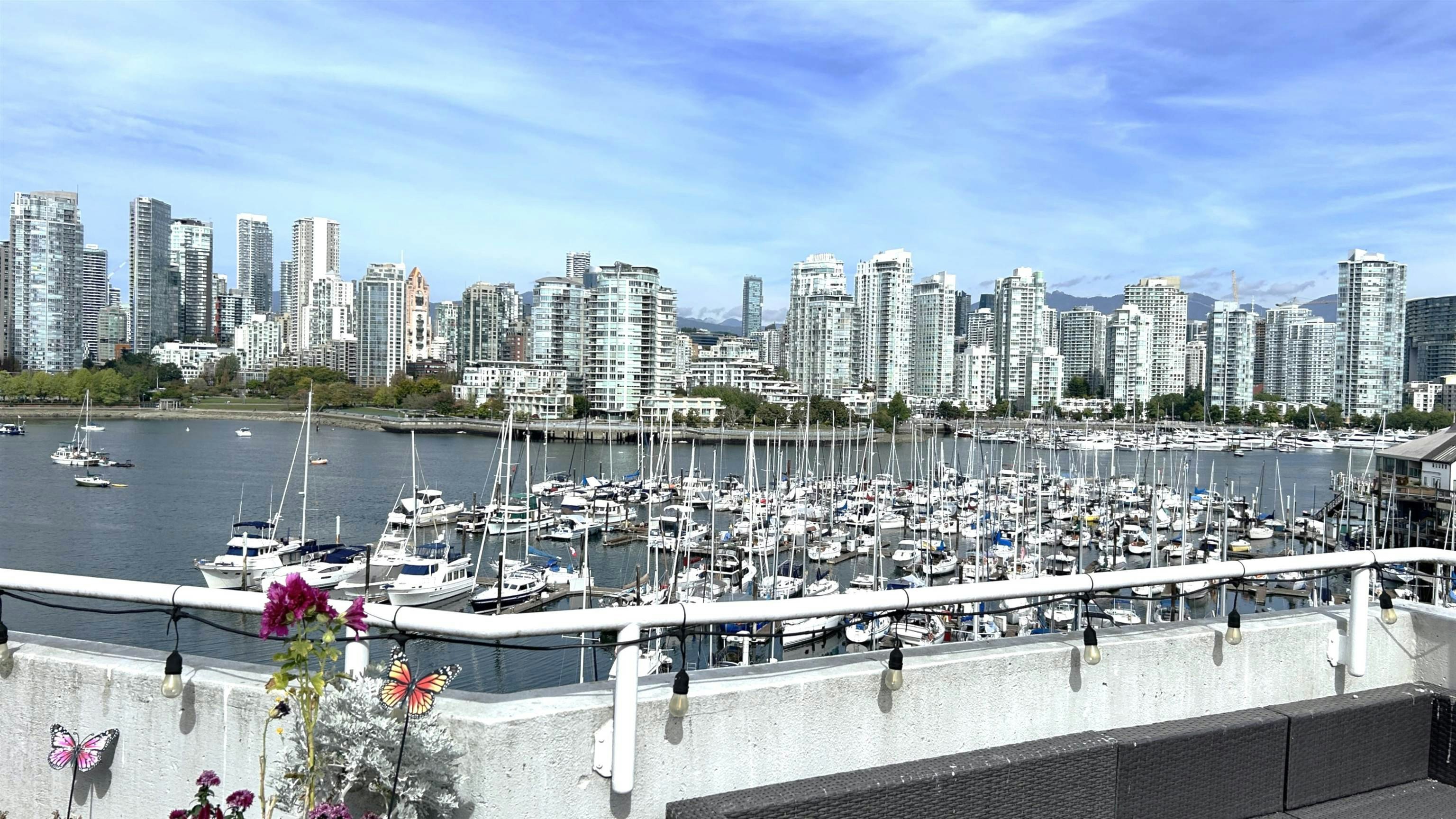 315-674 Leg In Boot Square, Vancouver, BC, V5Z 4B4
