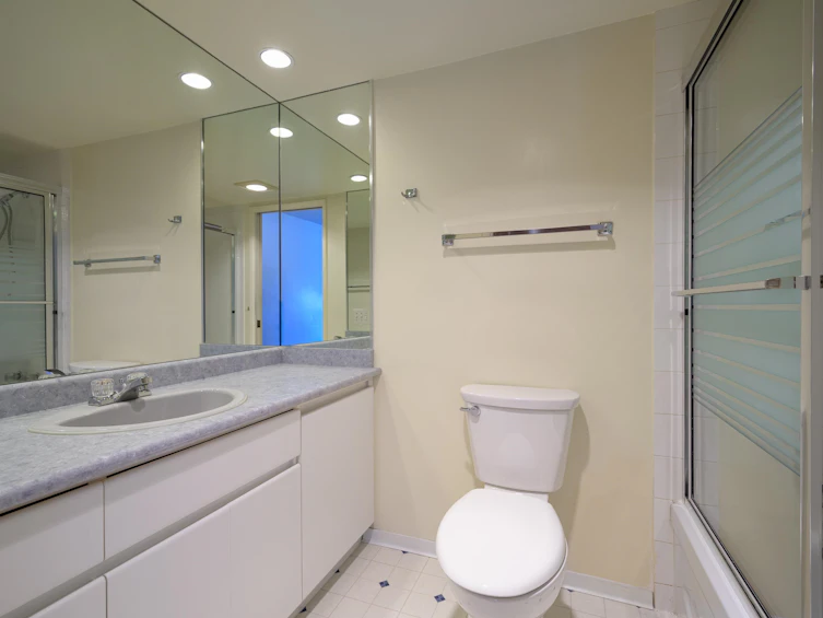 110-4803 48 Avenue, Delta, BC, V4K 1V2 - 23