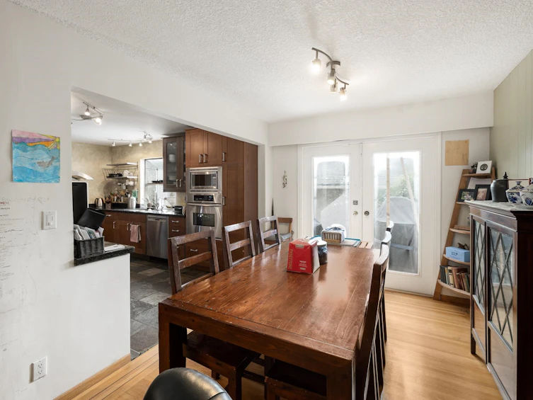 2041 Tompkins Crescent, North Vancouver, BC, V7H 2C9 - 10