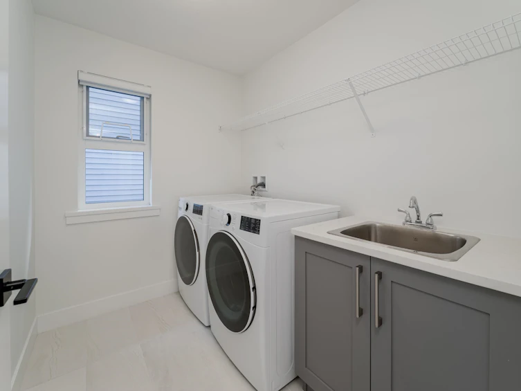 20530 77a Avenue, Langley, BC, V2Y 4K3 - 18