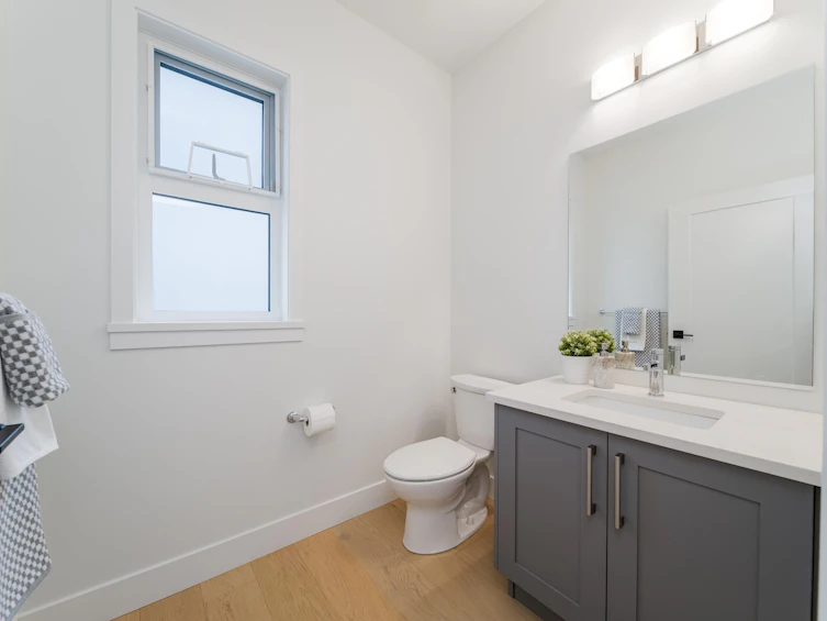 20530 77a Avenue, Langley, BC, V2Y 4K3 - 11