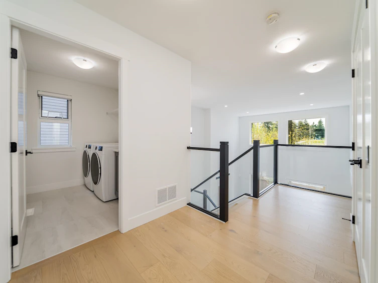 20530 77a Avenue, Langley, BC, V2Y 4K3 - 12