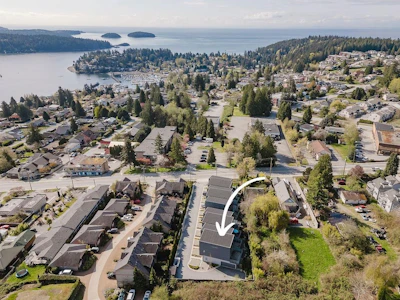 109-736 Gibsons Way - 3