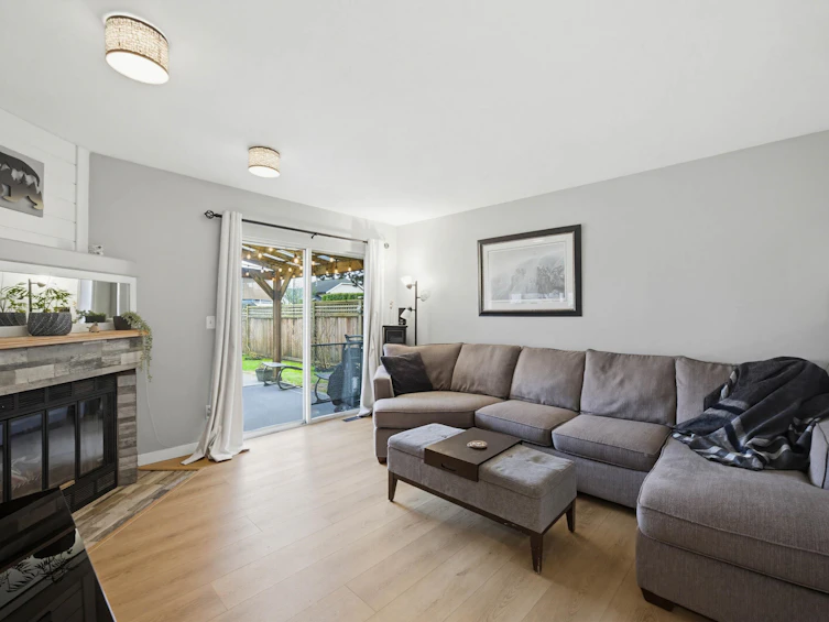 15618 93 Avenue, Surrey, BC, V4N 3B2 - 13
