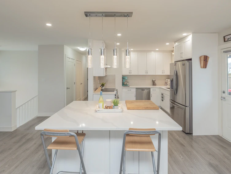 32073 Westview Avenue, Mission, BC, V2V 1X7 - 4