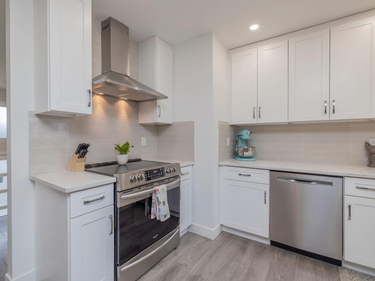 32073 Westview Avenue, Mission, BC, V2V 1X7 - 7
