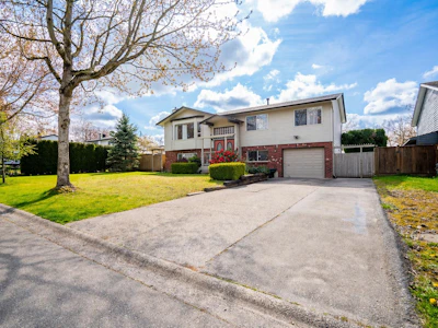 18320 59a Avenue - 4