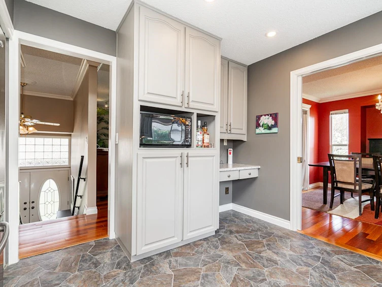 18320 59a Avenue, Surrey, BC, V3S 5Y1 - 13