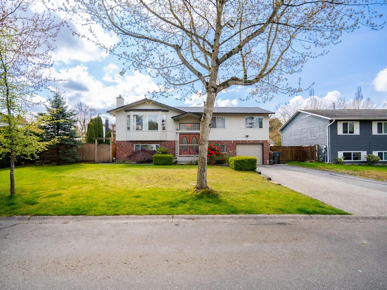 18320 59a Avenue, Surrey, BC, V3S 5Y1 - 3