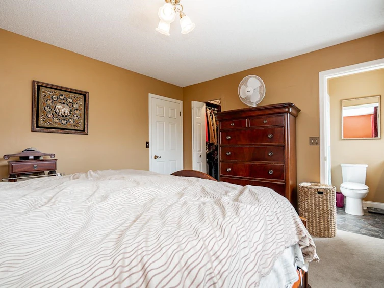 18320 59a Avenue, Surrey, BC, V3S 5Y1 - 17