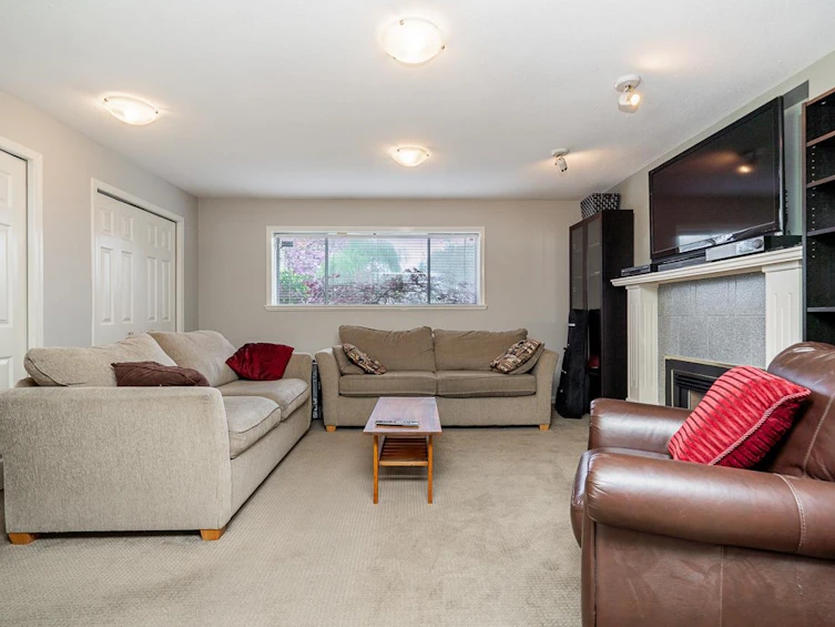 18320 59a Avenue, Surrey, BC, V3S 5Y1 - 25