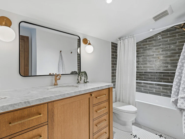 1335 Ridgewood Drive, North Vancouver, BC, V7R 1J4 - 23