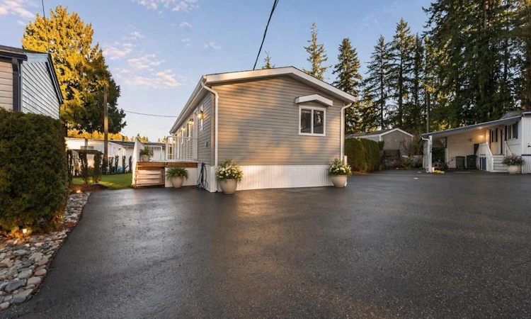 19-24330 Fraser Highway