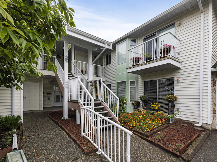 213-7156 121 Street, Surrey, BC, V3W 0J6 - 2