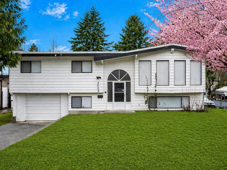 2803 Babich Street, Abbotsford, BC, V2S 3K4