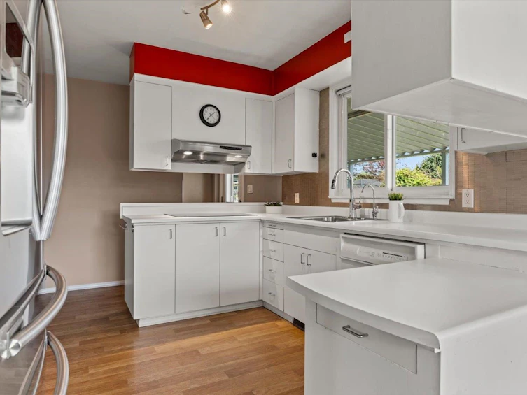 9726 Juniper Street, Chilliwack, BC, V2P 5J1 - 11