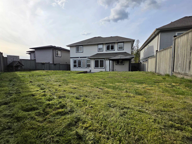33116 Dalke Avenue, Mission, BC, V2V 0A3 - 36