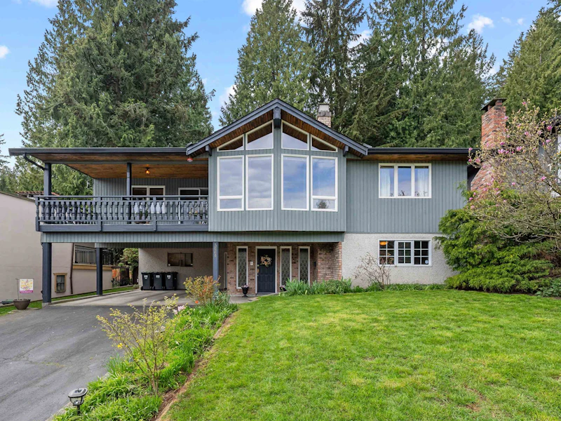 3563 Sykes Road, North Vancouver BC V7K 2X4