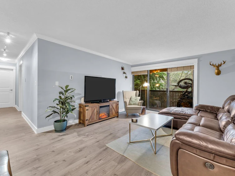 307-1210 Pacific Street, Coquitlam, BC, V3B 6K3 - 2