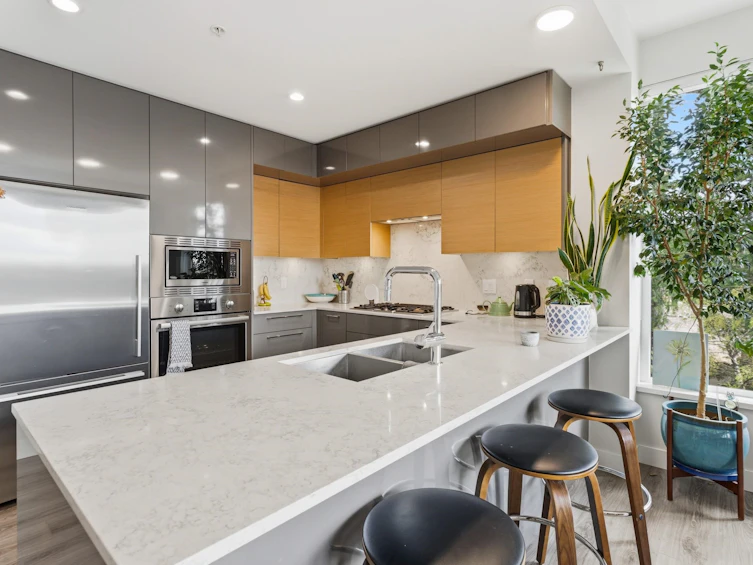 407-1327 Draycott Road, North Vancouver, BC, V7J 1W1 - 7