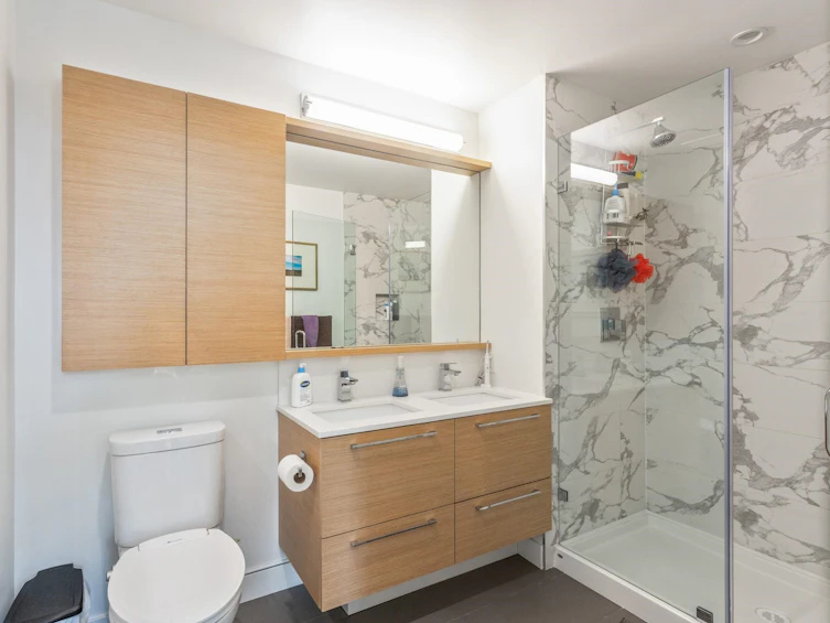 407-1327 Draycott Road, North Vancouver, BC, V7J 1W1 - 16
