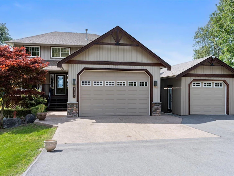 43251 Salmonberry Drive, Chilliwack, BC, V2R 4A4