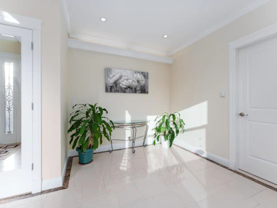 617 E 52nd Avenue - 5